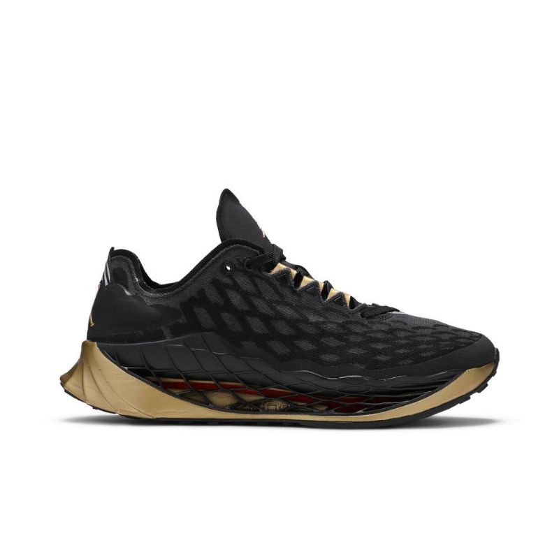 Air Jordan Zoom Trunner Ultimate Sort Guld Rød Sko Herre