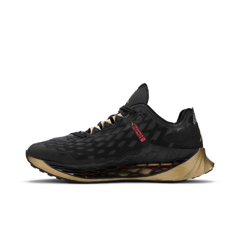 Air Jordan Zoom Trunner Ultimate Sort Guld Rød Sko Herre