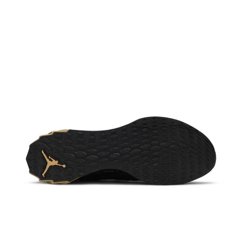 Air Jordan Zoom Trunner Ultimate Sort Guld Rød Sko Herre
