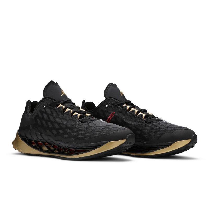 Air Jordan Zoom Trunner Ultimate Sort Guld Rød Sko Herre
