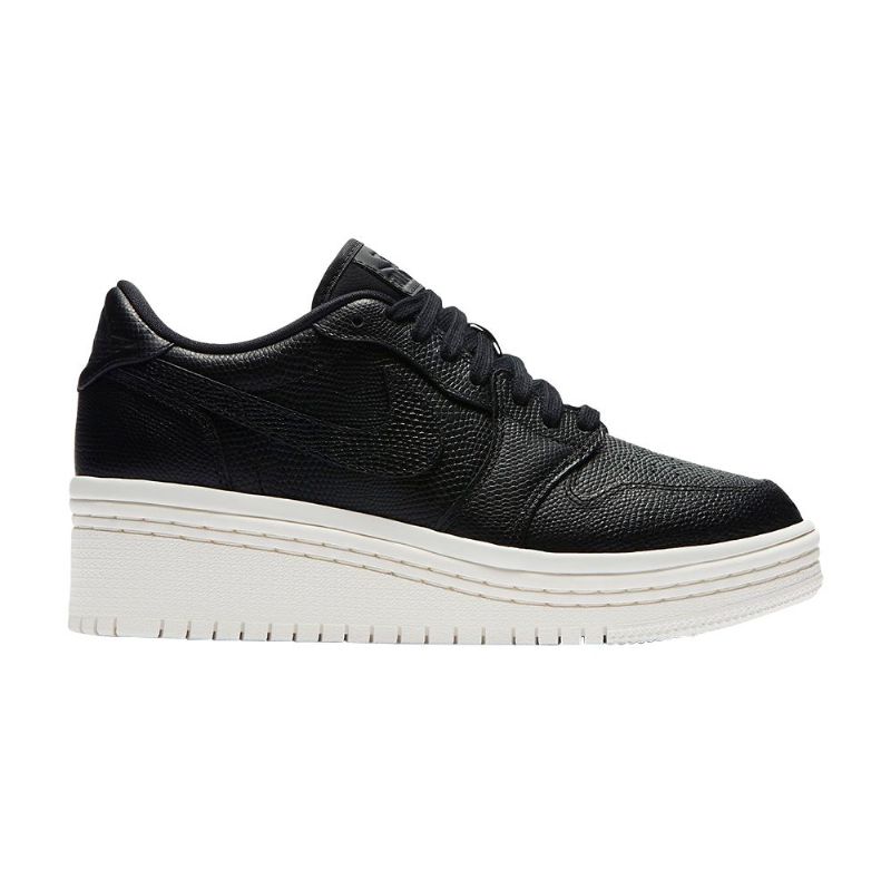 Air Jordan 1 Lifted Sort Sko Dame