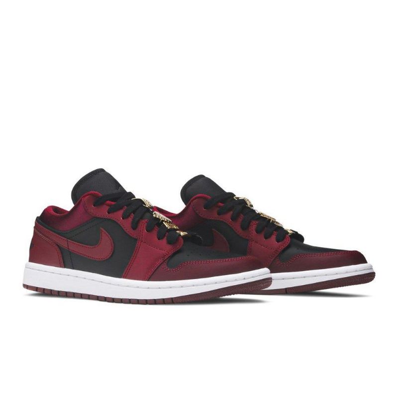 Air Jordan 1 Low Se Bordeaux Sort Hvid Sko Dame