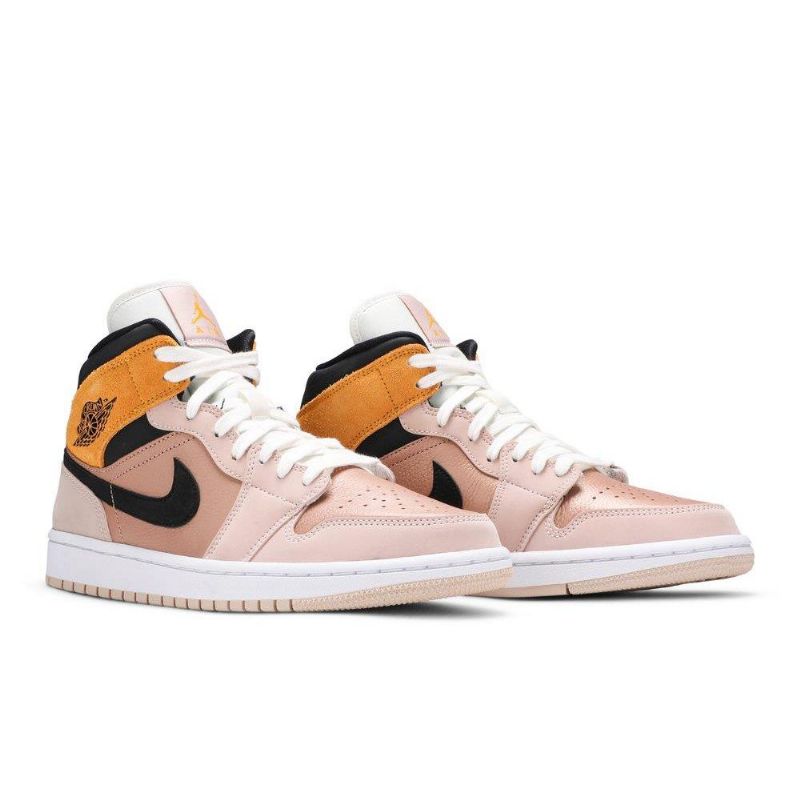 Air Jordan 1 Mid Se Beige Guld Sort Hvid Sko Dame