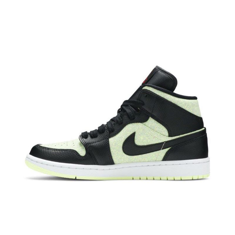 Air Jordan 1 Mid Se Sort Grøn Rød Sko Dame
